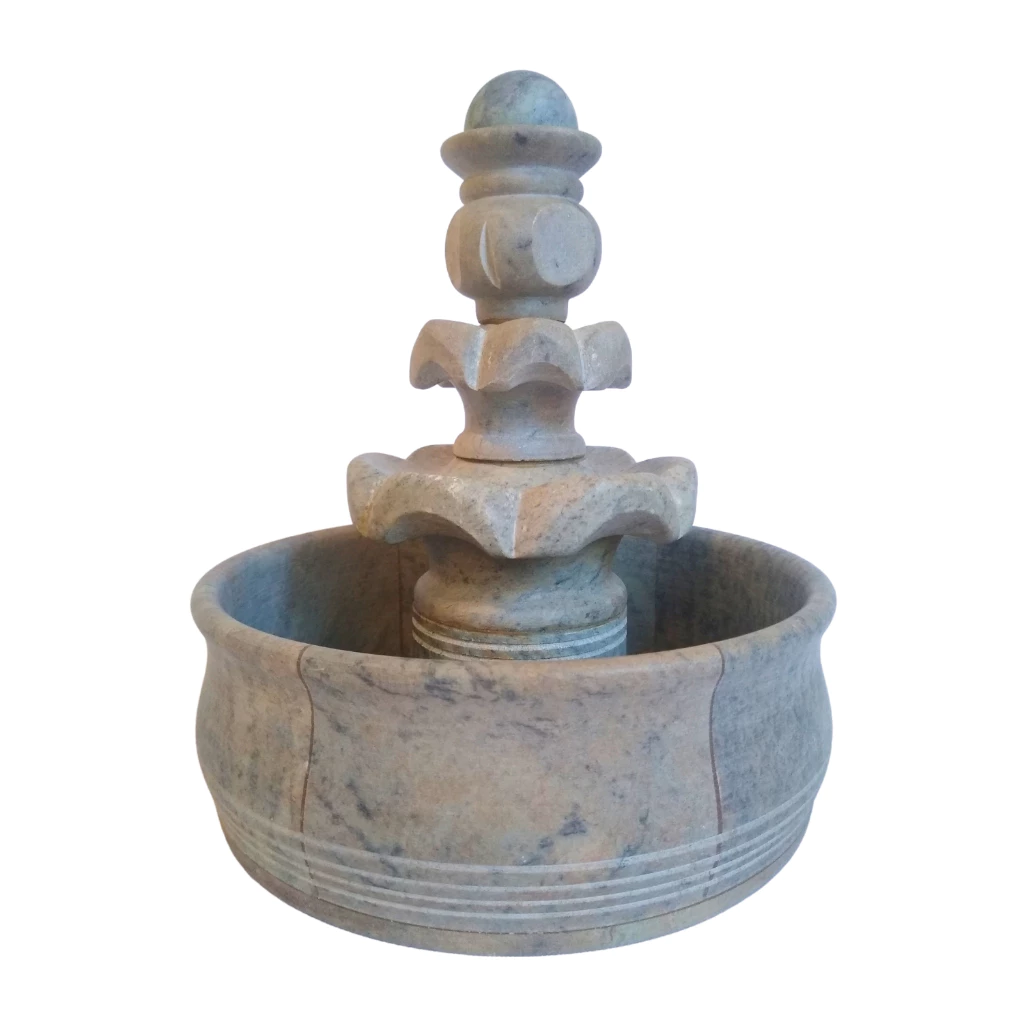 Fonte de água decorativa em pedra sabão para sala ou jardim.